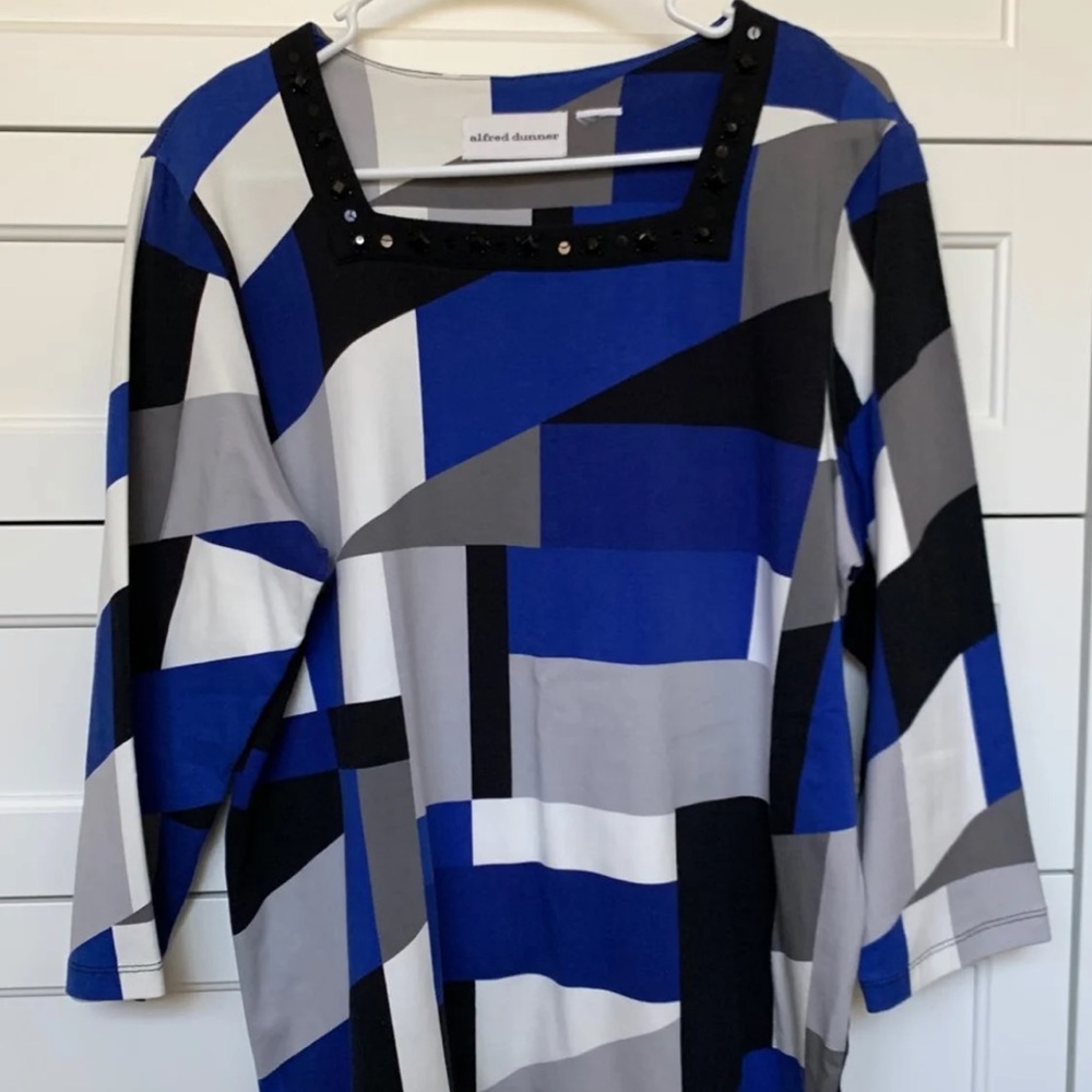 women’s blouse